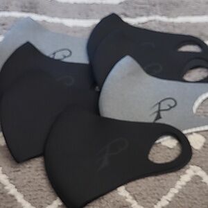 Size L Black and Grey Reusable Masks